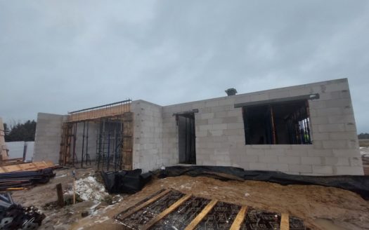 dom w trakcie budowy przez firmę budowlaną MM Bujak